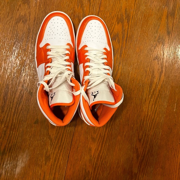 Jordan One Mids Orange and White Size 11.5 - Picture 4 of 6